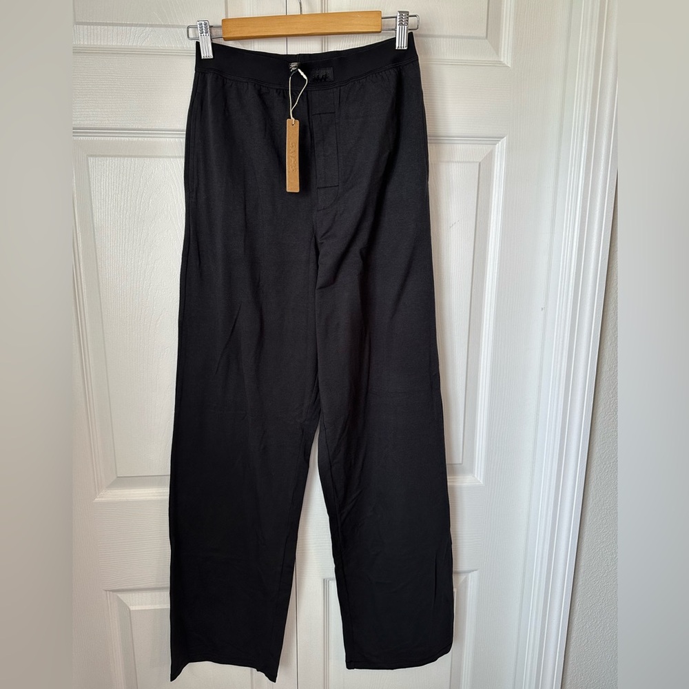 Skims Boyfriend Loose Pant in Onyx Black New in Package XL - Picture 4 of 7
